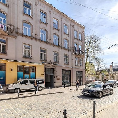 Апартаменти На Коперника Leópolis Exterior foto