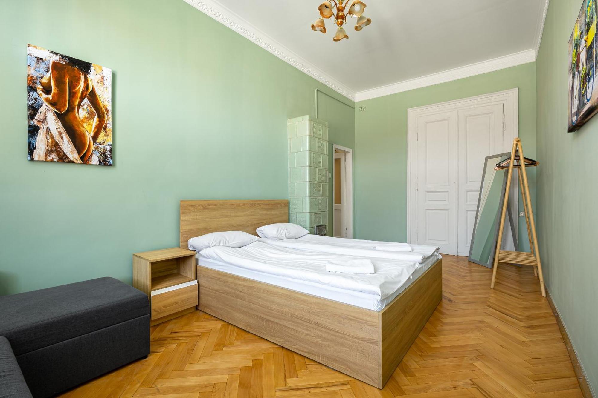 Апартаменти На Коперника Leópolis Exterior foto